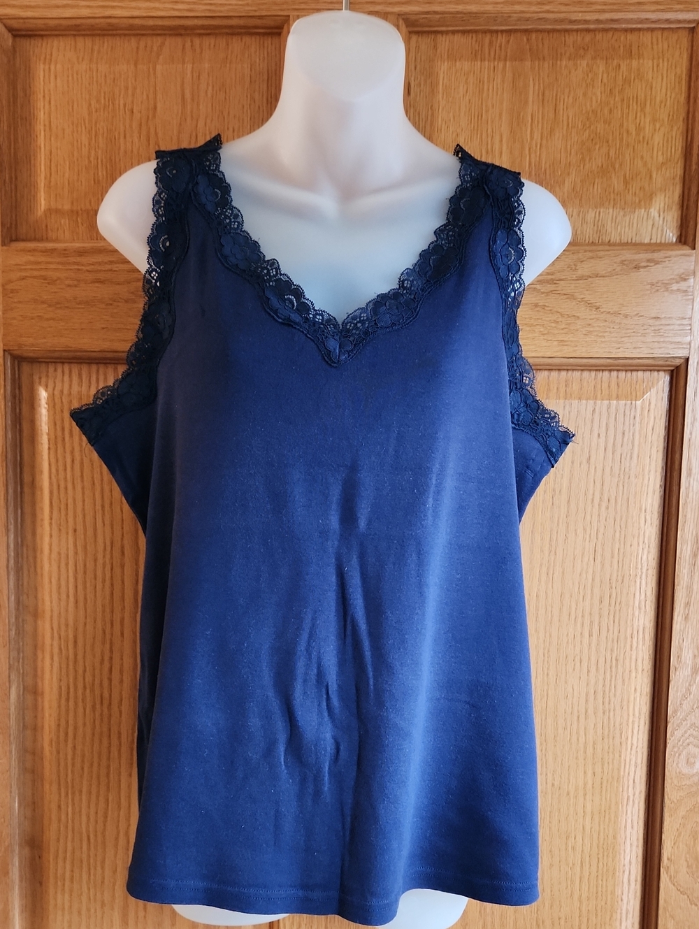 Karen Scott Lace Trim Tank Top